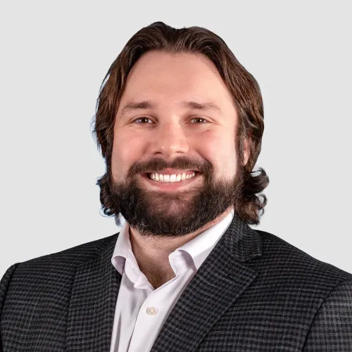 Noah Slater Headshot – April 2026